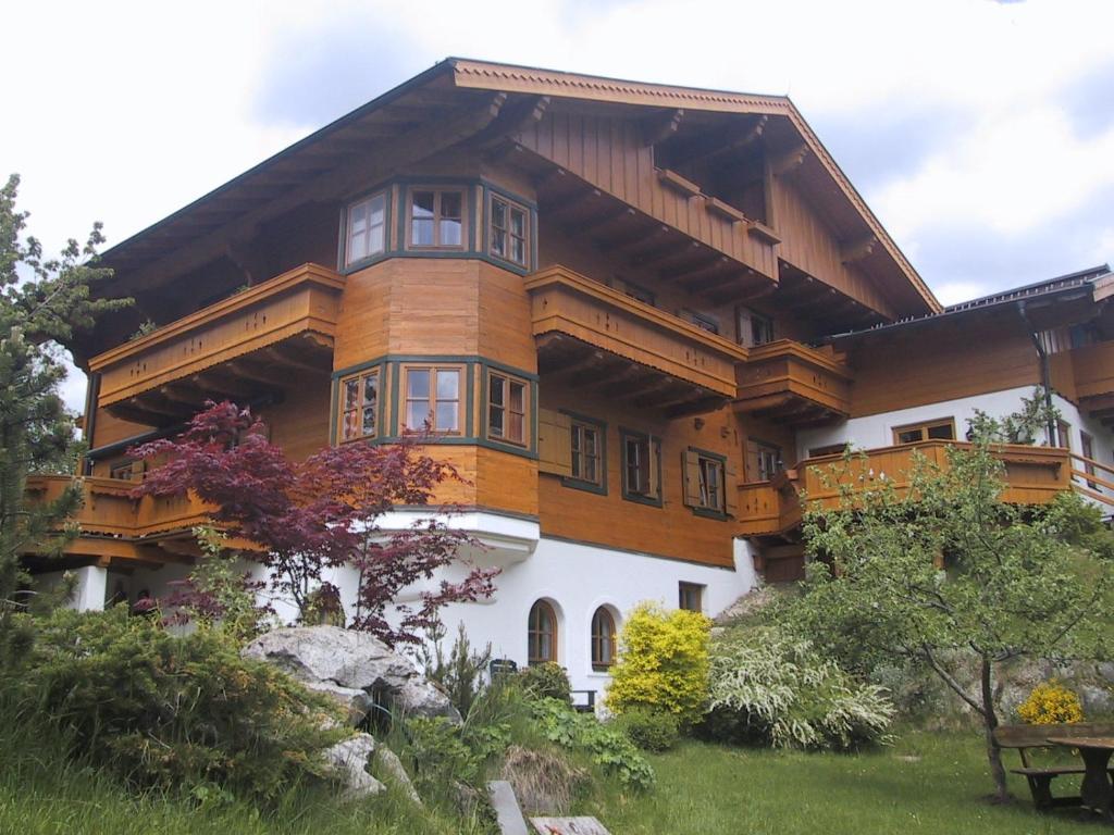 Chalet Lisa 斯拉德明 外观 照片
